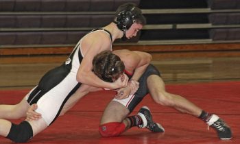 The Warriors lose three duals on Thursday and Friday night