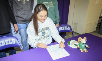 Alyssa Groves signs Letter of Intent with Colorado State