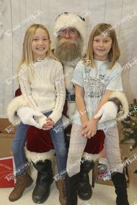 Hadley.Santa.Jaelyn Kline & Audrey Miller