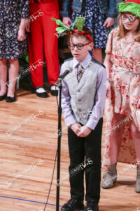 2nd  3rd grade Christmas concert (12 of 35)