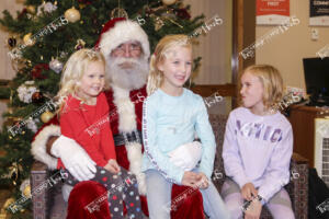 Minnwest Santa -  Millie, Ruby, and Maddi Kremer (2 of 14)