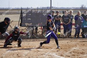 softball.4-27.01